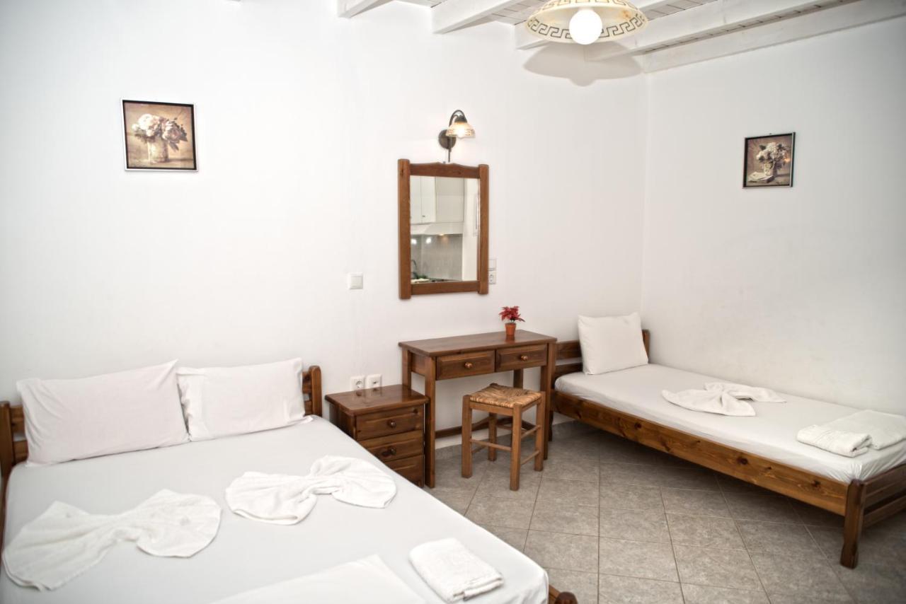 Molos Studios Stelida  Buitenkant foto